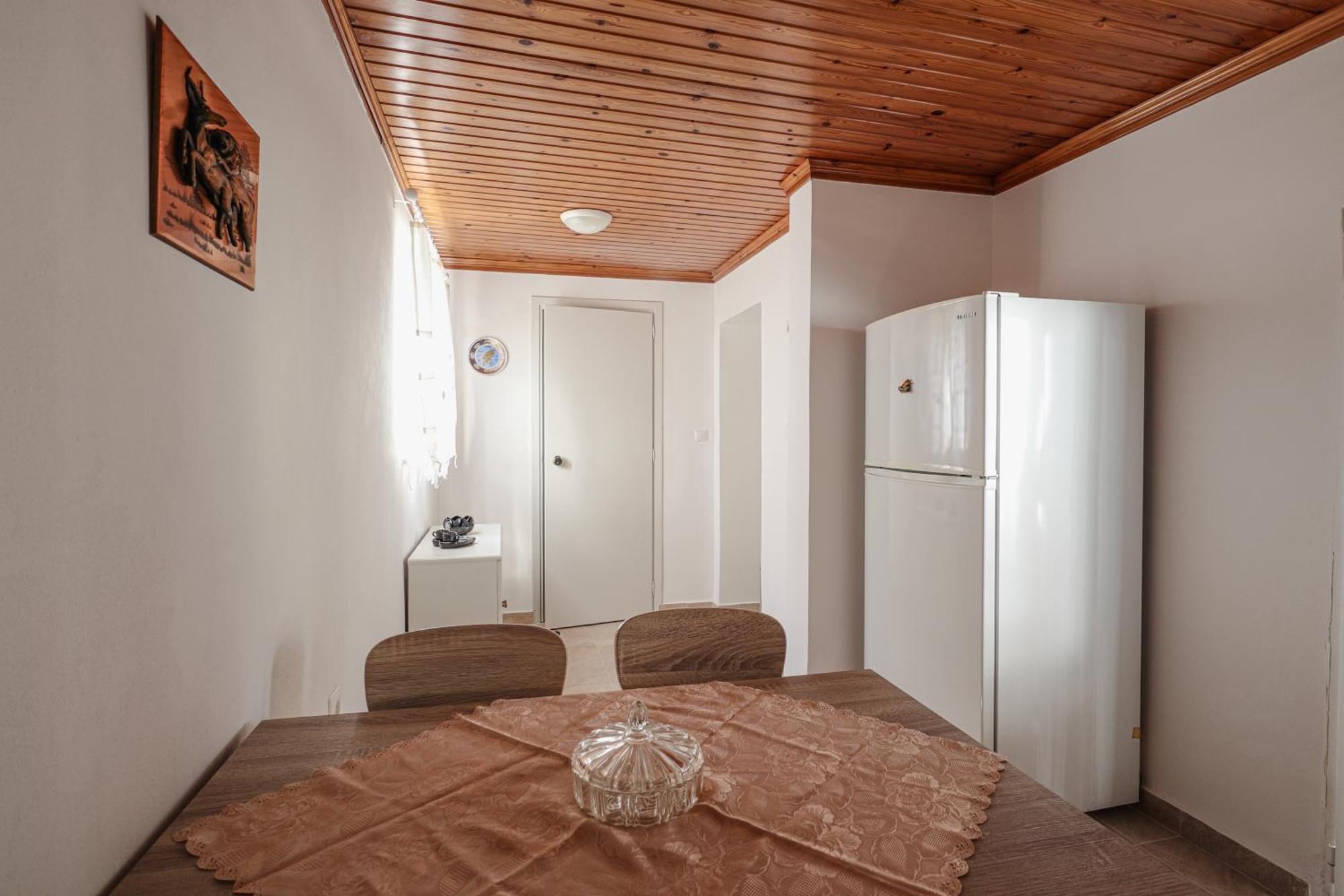 Aneza Apartment Kremastí